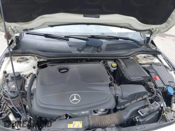 2018 Mercedes-Benz CLA 250 with VIN WDDSJ4EB4JN563585, listed as a IAAI auction lot 41902912 with 146,341 mi miles and . Bid and sale history available at DreamBid. Image 10.