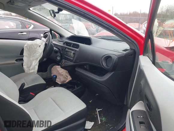 2013 Toyota Prius One with VIN JTDKDTB33D1528282, listed as a IAAI auction lot 41979126 with Not Provided miles and . Bid and sale history available at DreamBid. Image 5.
