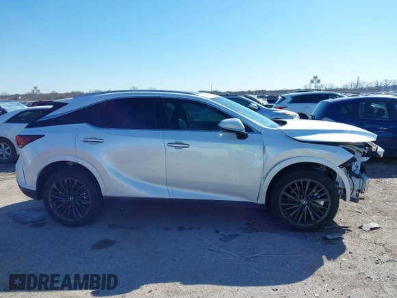 2024 Lexus RX 350 with VIN 2T2BAMBA5RC049230, listed as a IAAI auction lot 41759115 with 4,990 mi miles and . Bid and sale history available at DreamBid. Image 12.