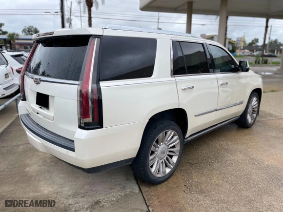 2015 Cadillac Escalade Platinum with VIN 1GYS3PKJ9FR598926, listed as a Copart auction lot 71994334 with 119,715 mi miles and Salvage Title. Bid and sale history available at carsss.com. Image 4.