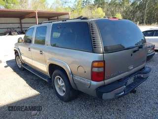 2001 GMC Yukon XL SLE with VIN 3GKFK16T31G206653, listed as a IAAI auction lot 41803552 with 238,396 mi miles. Bid and sale history available at carsss.com. Image 3.