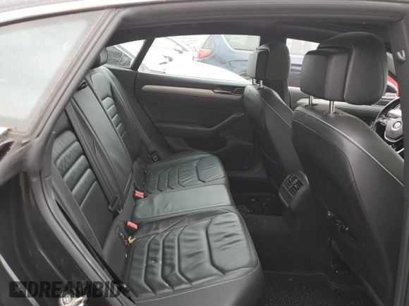2019 Volkswagen Arteon SEL R-Line z VIN WVWSR7AN6KE019532, wystawiony jako Copart lot #64390774 z przebiegiem 41 362 mil mil oraz Szkoda całkowita • Salvage title. Historia ofert i sprzedaży dostępna na DreamBid. Obrazek 10.