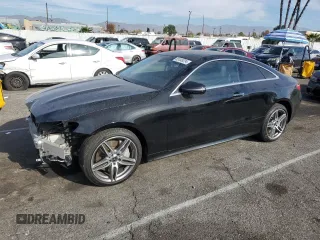 2019 Mercedes-Benz E-Class E 450 with VIN WDD1J6HB5KF074692, listed as a Copart auction lot 82449234 with 0 mi miles and Salvage Title. Bid and sale history available at carsss.com. Image 1.