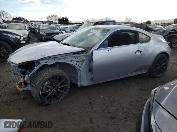 2024 Toyota GR86 Premium with VIN JF1ZNBE15R8759270, listed as a Copart auction lot 87011014 with 4,386 mi miles and Salvage Title. Bid and sale history available at carsss.com. Image 1.