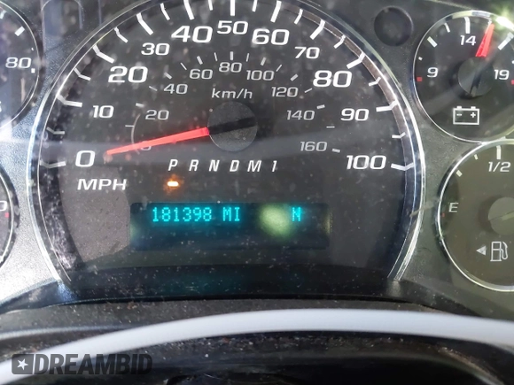 2017 Chevrolet Express Cargo Van with VIN 1GCWGBFF0H1109366, listed as a IAAI auction lot 41494549 with 181,398 mi miles. Bid and sale history available at carsss.com. Image 15.