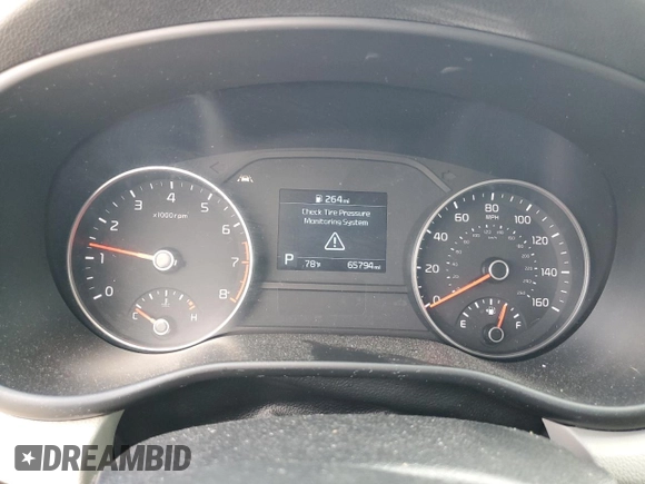 2020 Kia Sportage EX z VIN KNDPNCAC0L7805972, wystawiony jako Copart lot #52038825 z przebiegiem 65 794 mil mil oraz Szkoda całkowita • Salvage title. Historia ofert i sprzedaży dostępna na DreamBid. Obrazek 9.