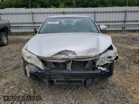 2011 Toyota Avalon with VIN 4T1BK3DB0BU371845, listed as a Copart auction lot 57242555 with 175,502 mi miles and Clean title. Bid and sale history available at DreamBid. Image 5.