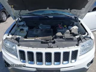 2011 Jeep Compass Latitude with VIN 1J4NT1FB2BD236439, listed as a IAAI auction lot 41935842 with 164,893 mi miles. Bid and sale history available at carsss.com. Image 10.