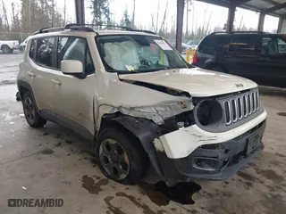 2015 Jeep Renegade Latitude with VIN ZACCJBBH7FPB51994, listed as a IAAI auction lot 41658051 with 95,580 mi miles. Bid and sale history available at carsss.com. Image 1.