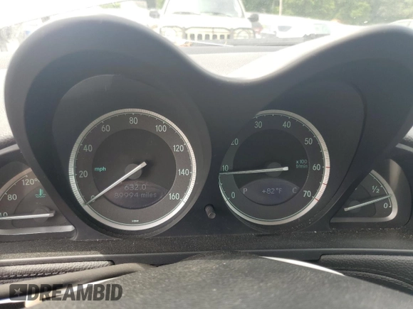 2005 Mercedes-Benz SL 500 with VIN WDBSK75F95F104935, listed as a Copart auction lot 60493705 with 89,994 mi miles and Salvage title. Bid and sale history available at DreamBid. Image 9.