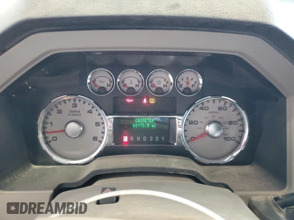 2008 Ford F-250 XL z VIN 1FTSW21Y58ED11476, wystawiony jako Copart lot #60219754 z przebiegiem 68 170 mil mil oraz Czysty tytuł • Clean title. Historia ofert i sprzedaży dostępna na DreamBid. Obrazek 9.