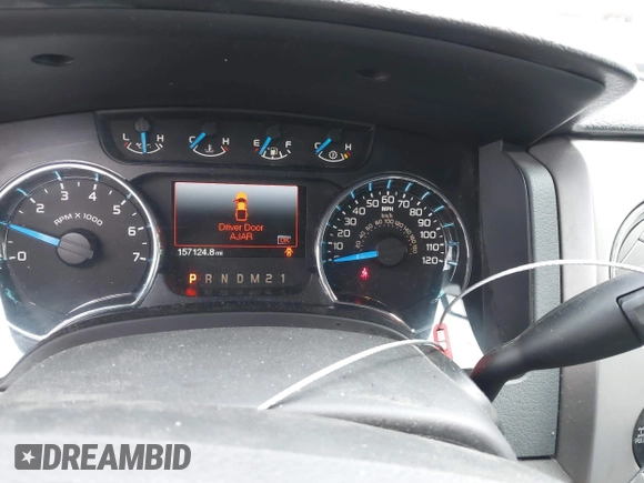 2013 Ford F-150 XL z VIN 1FTFW1EF3DFD32402, wystawiony jako IAAI lot #42319868 z przebiegiem 157 124 mil mil oraz . Historia ofert i sprzedaży dostępna na DreamBid. Obrazek 7.
