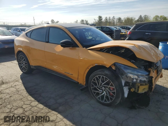 2021 Ford Mustang Mach-E GT z VIN 3FMTK4SX6MME02256, wystawiony jako Copart lot #54113365 z przebiegiem 6 194 mil mil oraz Szkoda całkowita • Salvage title. Historia ofert i sprzedaży dostępna na DreamBid. Obrazek 4.