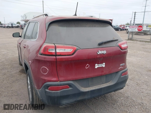 2016 Jeep Cherokee Latitude with VIN 1C4PJLCS1GW247965, listed as a IAAI auction lot 41623805 with 114,187 mi miles. Bid and sale history available at carsss.com. Image 3.