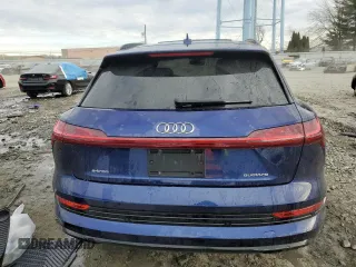 2022 Audi e-tron Premium with VIN WA1AAAGE7NB005033, listed as a Copart auction lot 83364684 with 62,878 mi miles and Salvage Title. Bid and sale history available at DreamBid. Image 6.