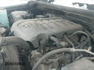 2015 Toyota Tundra SR с VIN 5TFUW5F18FX437872, выставлен на аукционе IAAI как лот 41483349 с пробегом 276 068 миль миль и . История ставок и продаж доступна на DreamBid. Изображение 19.
