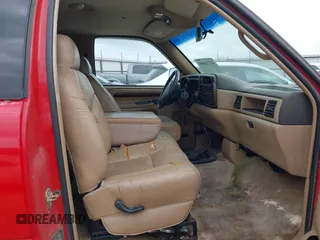 1997 Dodge 1500 with VIN 3B7HF13Z8VG823148, listed as a IAAI auction lot 42218581 with 240,523 mi miles and . Bid and sale history available at DreamBid. Image 5.