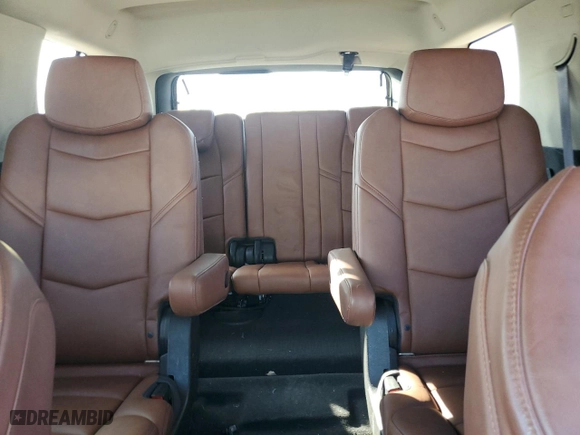 2016 Cadillac Escalade Luxury Collection with VIN 1GYS3BKJ8GR323567, listed as a Copart auction lot 83922104 with 160,222 mi miles and Salvage Title. Bid and sale history available at carsss.com. Image 10.