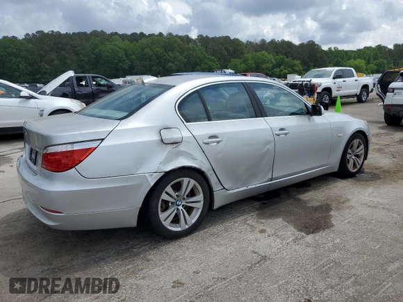 2009 BMW 5 Series 528i with VIN WBANU53599C119141, listed as a Copart auction lot 53888465 with 203,859 mi miles and Clean Title. Bid and sale history available at carsss.com. Image 3.