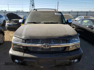 2005 Chevrolet Avalanche Z71 with VIN 3GNEK12Z95G259260, listed as a Copart auction lot 75744534 with 199,811 mi miles and Salvage Title. Bid and sale history available at DreamBid. Image 5.