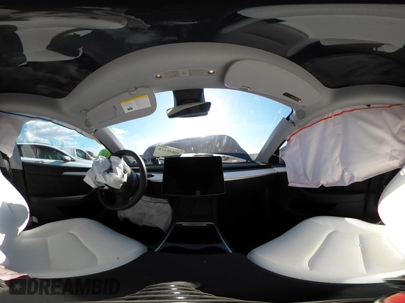 2024 Tesla Model Y Long Range with VIN 7SAYGDEE3RA321734, listed as a IAAI auction lot 40825378 with 4,440 mi miles and . Bid and sale history available at DreamBid. Image 20.