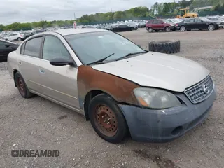 2005 Nissan Altima 2.5 z VIN 1N4AL11D55C230731, wystawiony jako IAAI lot #42259559 z przebiegiem 186 759 mil mil oraz . Historia ofert i sprzedaży dostępna na DreamBid. Obrazek 1.