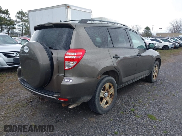 2011 Toyota RAV4 with VIN 2T3BK4DV1BW048945, listed as a IAAI auction lot 42047540 with 215,032 mi miles. Bid and sale history available at carsss.com. Image 4.