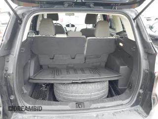 2013 Ford Escape SE z VIN 1FMCU9GX0DUB85914, wystawiony jako IAAI lot #42161300 z przebiegiem 185 255 mil mil oraz . Historia ofert i sprzedaży dostępna na DreamBid. Obrazek 17.