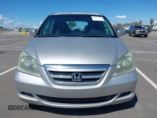 2005 Honda Odyssey EX with VIN 5FNRL38435B417211, listed as a IAAI auction lot 41943118 with 231,081 mi miles. Bid and sale history available at carsss.com. Image 12.