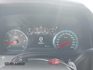 2017 Chevrolet Tahoe LT z VIN 1GNSKBKC2HR330422, wystawiony jako IAAI lot #42419205 z przebiegiem 136 444 mil mil oraz . Historia ofert i sprzedaży dostępna na DreamBid. Obrazek 7.