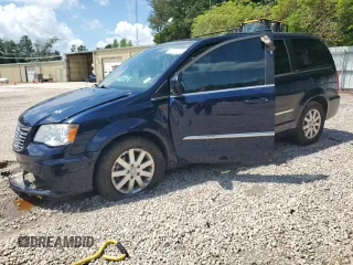 2014 Chrysler Town & Country Touring z VIN 2C4RC1BG5ER143229, wystawiony jako Copart lot #56723055 z przebiegiem 151 888 mil mil oraz Szkoda całkowita • Salvage title. Historia ofert i sprzedaży dostępna na DreamBid. Obrazek 1.