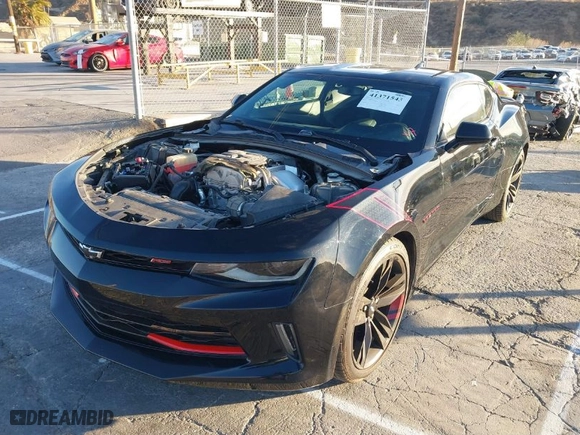 2018 Chevrolet Camaro 1LT with VIN 1G1FB1RX3J0171894, listed as a IAAI auction lot 41371543 with NaN miles. Bid and sale history available at carsss.com. Image 2.
