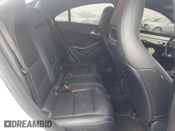 2018 Mercedes-Benz CLA 250 z VIN WDDSJ4EB7JN614318, wystawiony jako Copart lot #55603915 z przebiegiem 91 320 mil mil oraz Szkoda całkowita • Salvage title. Historia ofert i sprzedaży dostępna na DreamBid. Obrazek 10.
