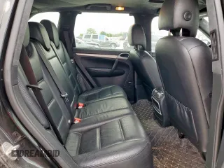2006 Porsche Cayenne Turbo with VIN WP1AC29P76LA92656, listed as a Copart auction lot 53820325 with 197,579 mi miles and Salvage Title. Bid and sale history available at DreamBid. Image 11.