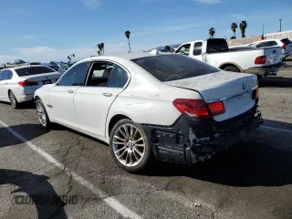 2014 BMW 7 Series 750i с VIN WBAYA8C56ED825303, выставлен на аукционе Copart как лот 46189695 с пробегом 77 573 миль миль и Списание • Salvage title. История ставок и продаж доступна на DreamBid. Изображение 2.