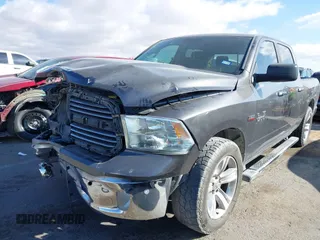 2014 Ram 1500 Big Horn z VIN 1C6RR6TT3ES272261, wystawiony jako IAAI lot #41460457 z przebiegiem 195 057 mil mil oraz . Historia ofert i sprzedaży dostępna na DreamBid. Obrazek 6.