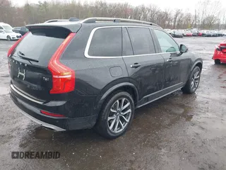 2019 Volvo XC90 Momentum z VIN YV4A22PK3K1470213, wystawiony jako IAAI lot #42025975 z przebiegiem 66 210 mil mil oraz . Historia ofert i sprzedaży dostępna na DreamBid. Obrazek 4.