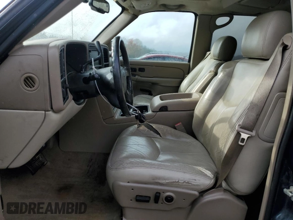 2005 Chevrolet Suburban Z71 with VIN 3GNFK16Z95G145435, listed as a Copart auction lot 83986034 with 186,709 mi miles and Clean Title. Bid and sale history available at carsss.com. Image 7.