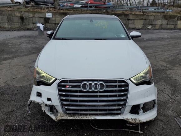 2015 Audi S3 2.0T Prestige with VIN WAUFFGFF2F1083850, listed as a Copart auction lot 52024395 with 177,096 mi miles and Salvage Title. Bid and sale history available at carsss.com. Image 5.