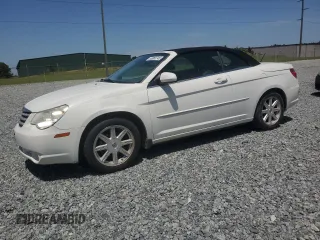 2008 Chrysler Sebring Touring z VIN 1C3LC55R48N181096, wystawiony jako Copart lot #56965745 z przebiegiem 125 873 mil mil oraz Szkoda całkowita • Salvage title. Historia ofert i sprzedaży dostępna na DreamBid. Obrazek 1.