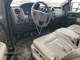 2010 Ford F-150 XL with VIN 1FTMF1CW2AFC54023, listed as a Copart auction lot 57428195 with 183,892 mi miles and Salvage title. Bid and sale history available at DreamBid. Image 8.