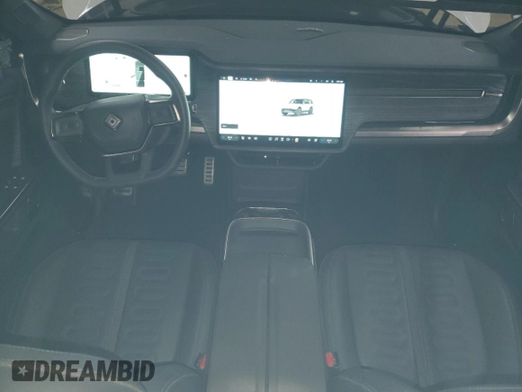 2023 Rivian R1S Adventure z VIN 7PDSGABA2PN013659, wystawiony jako Copart lot #53475945 z przebiegiem 13 928 mil mil oraz Szkody całkowita. Historia ofert i sprzedaży dostępna na DreamBid. Obrazek 8.