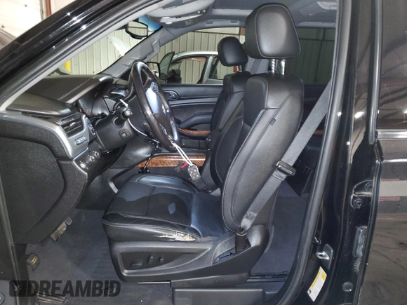 2019 Chevrolet Suburban Premier with VIN 1GNSKJKC7KR140553, listed as a Copart auction lot 83027274 with 89,835 mi miles and Salvage Title. Bid and sale history available at DreamBid. Image 7.