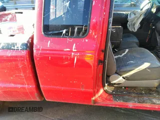 1995 Ford Ranger XL z VIN 1FTCR14A5SPA95354, wystawiony jako IAAI lot #41986841 z przebiegiem 269 669 mil mil oraz . Historia ofert i sprzedaży dostępna na DreamBid. Obrazek 8.