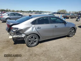 2022 Kia Forte LXS with VIN 3KPF24ADXNE424507, listed as a Copart auction lot 52427235 with 57,205 mi miles and Salvage Title. Bid and sale history available at DreamBid. Image 3.