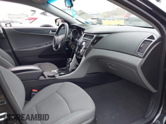 2014 Hyundai Sonata GLS with VIN 5NPEB4AC4EH892344, listed as a IAAI auction lot 42092885 with 78,079 mi miles and . Bid and sale history available at carsss.com. Image 5.