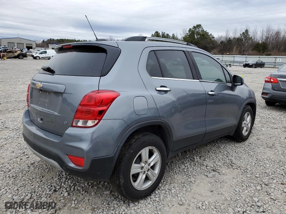2019 Chevrolet Trax LT with VIN KL7CJLSBXKB878162, listed as a Copart auction lot 44270715 with 141,293 mi miles and Salvage Title. Bid and sale history available at carsss.com. Image 3.