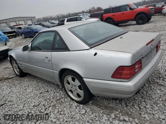 2000 Mercedes-Benz SL-Class with VIN WDBFA68FXYF193025, listed as a Copart auction lot 81906814 with 181,889 mi miles and Clean Title. Bid and sale history available at carsss.com. Image 3.