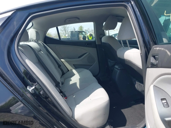 2014 Kia Optima LX with VIN 5XXGM4A72EG343520, listed as a IAAI auction lot 42050562 with 126,270 mi miles. Bid and sale history available at carsss.com. Image 8.
