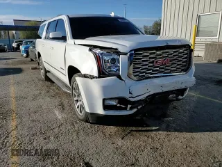 2019 GMC Yukon XL Denali with VIN 1GKS1HKJ7KR183796, listed as a Copart auction lot 45000235 with 83,931 mi miles and Salvage Title. Bid and sale history available at carsss.com. Image 14.